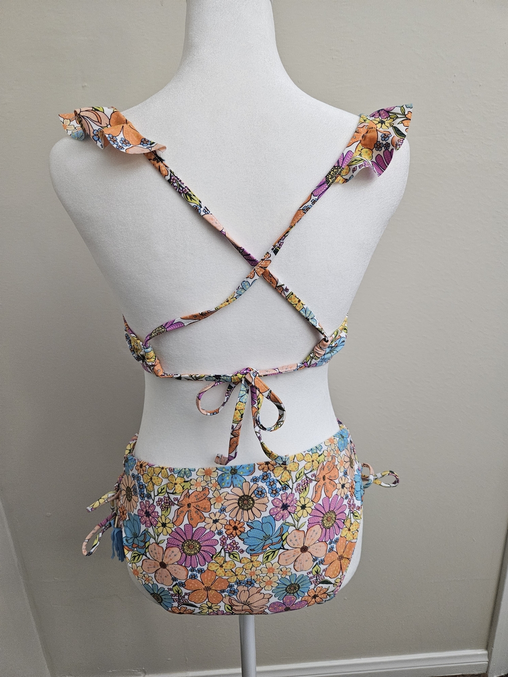 Time and Tru Multicolor Floral Ruffle Bikini Set - Picture 3 of 5